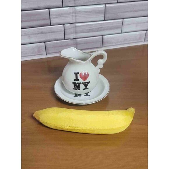 I love NY Pitcher and Saucer Set - Picture 5 of 5